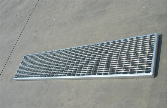 Plattform-Gitter-Stahlgitter GBs T13912 Metalltäfelt heißes Bad-galvanisiertes Stahlgitter