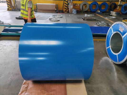 kaufen 700~1250mm vorgefärbte Stahlspule mit 30~275g/m2 Zinkbeschichtung und 3~8MT Spulengewicht für Dach- und Verkleidungsanwendungen online manufacture