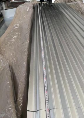 kaufen 0,25 mm DX51D AZ275 Galvalume Welldachplatte mit 1000 mm effektiver Breite für Gehäusepaneele online manufacture